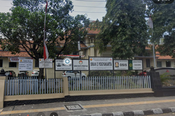 Foto SMA 3 Yogyakarta Jogja Padmanaba Kotabaru